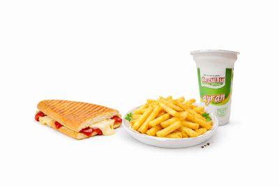 Kaşarlı Tost Menü