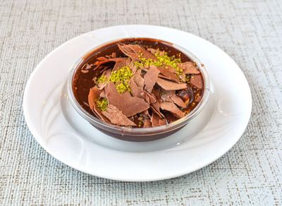 Profiterol Fıstık Çikolatalı (5-6 Kişilik)