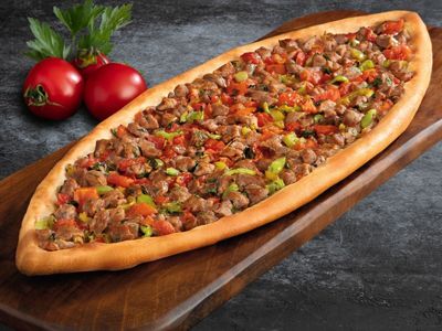 Kuşbaşılı Pide 
