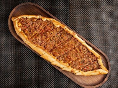 Kıymalı Pide