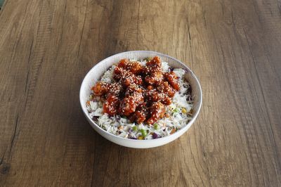 Sebzeli Pilav Üstü & General Tso Tavuk