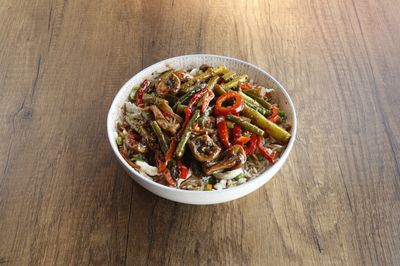 Tavuklu Pilav Üstü & Acılı Kuşkonmazlı Mantar Sote