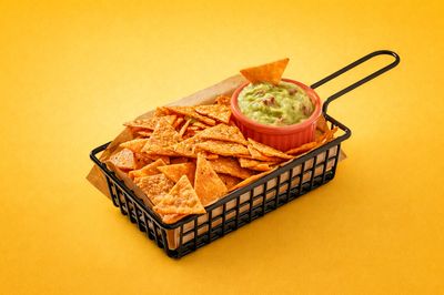 Tortilla Chips & Guacomole