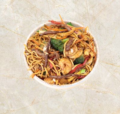 Karışık Sebzeli (Mix) Erişte