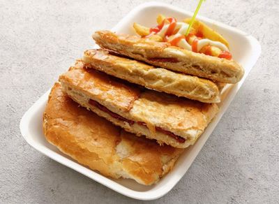 Yarım Ekmek Arası Kahvaltı Tost