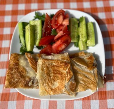 Ispanaklı Beyaz Peynirli Gözleme
