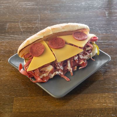 Cheddarlı Kumru Sandviç