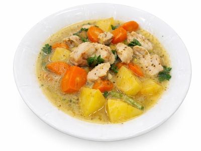 Köri Soslu Sebzeli Tavuk Sote