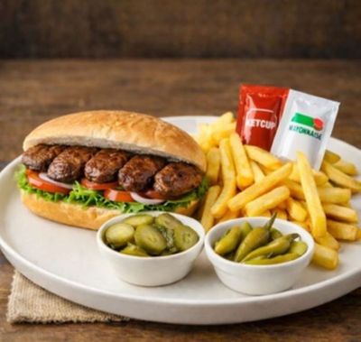 Ekmek Arası Köfte Menü (140 gr.)