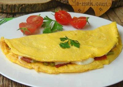 Sucuklu Omlet 