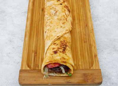 Kaşarlı Et Tantuni Dürüm