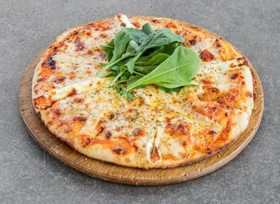Kaşarlı Pastırmalı Pizza 