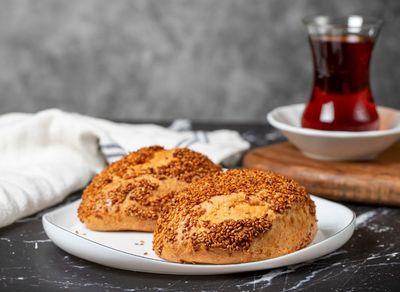 Susamlı Kaşarlı Poğaça