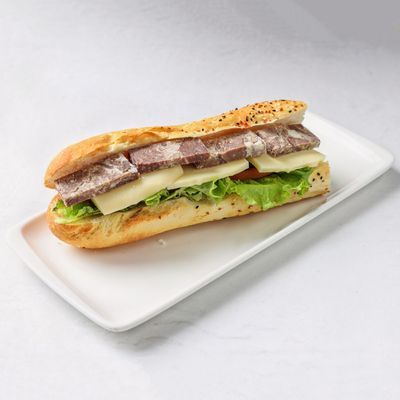 Kavurmalı Sandviç