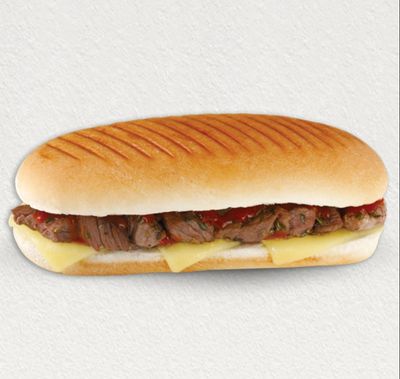 Biftekli Kaşarlı Sandviç