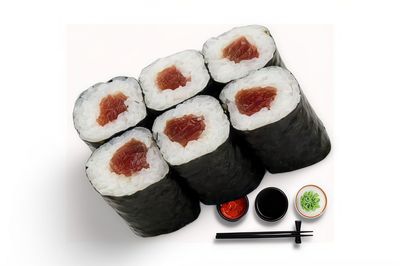 181- Maguro Maki Roll (6 Pcs.)