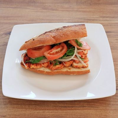 Ekmek Arası Tavuk Şiş
