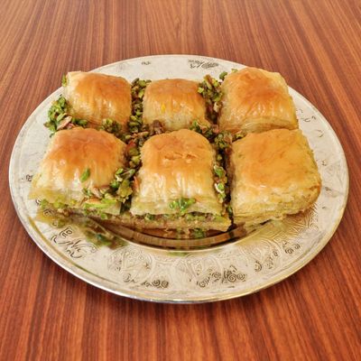 Antep Fıstıklı Özel Baklava (500 gr.)