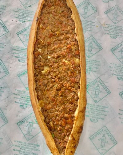 Kuşbaşılı Pide