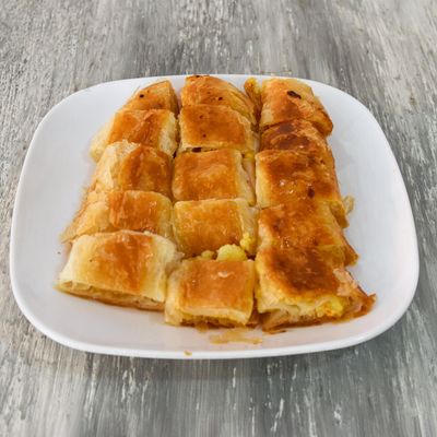 Patatesli Börek