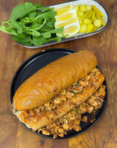 Ekmek Arası Etibol Tavuk Tantuni