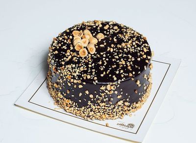 Fındıklı Çikolatalı Pasta (No.0) (4-6 Kişilik)