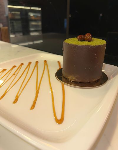 Fıstıklı & Çikolatalı Pasta (Dilim)