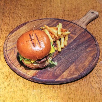 Simitçi Cheeseburger (140 gr.)