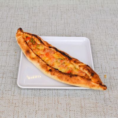 Sade Kuşbaşılı Pide