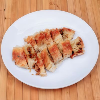 Kıymalı Kol Böreği (1 kg.)