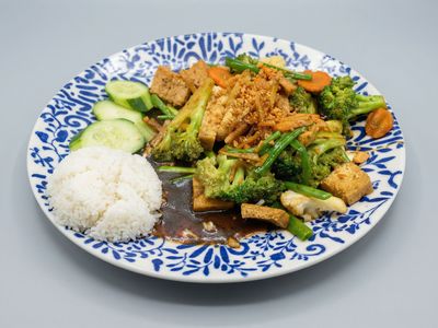 Pad King (Veg) & Steam Rice & Zencefil (Vejetaryen)