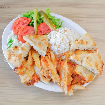 Pilav Üstü Tavuk Döner