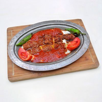 Alinazik Kebap (Kuzu Şişten)