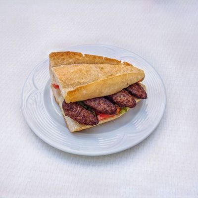 Ekmek Arası Köfte Menü