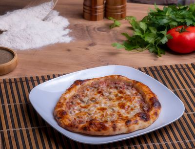 Kuşbaşılı Kaşarlı Cantık