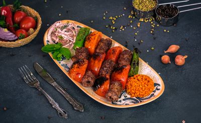 Domatesli Kebap