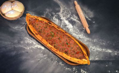 Kuşbaşılı Pide