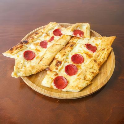 Sucuklu Kaşarlı Pide