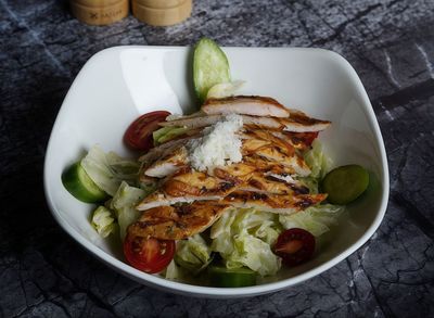 Sezar Salata
