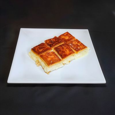 Peynirli Börek (1 kg.)