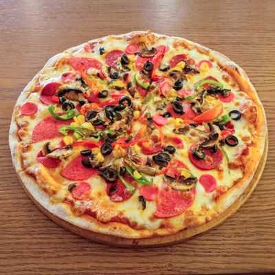 Karışık Pizza (Orta)