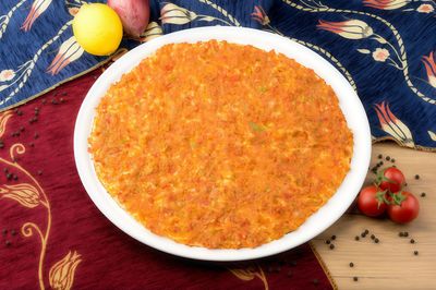 Cevizli Nar Ekşili Lahmacun