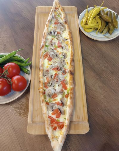 Karışık Veggie Pide (Açık)