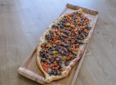 Kuşbaşılı Pide