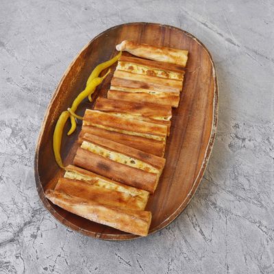 Peynirli Özel Pide (Kapalı)