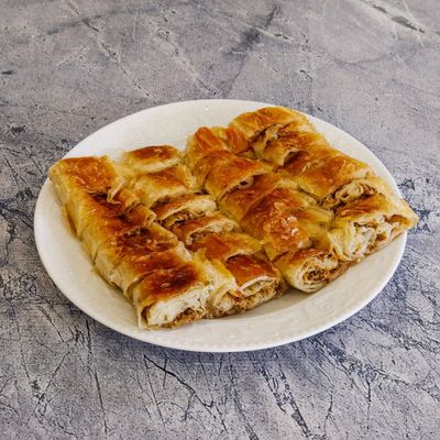 Kavurmalı Börek