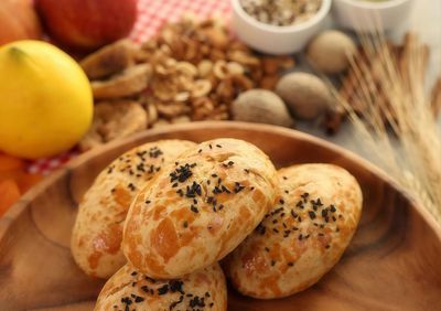 Dereotlu Tereyağlı Beyaz Peynirli Poğaça