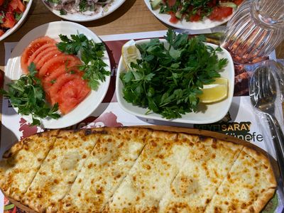 Kaşarlı Pide