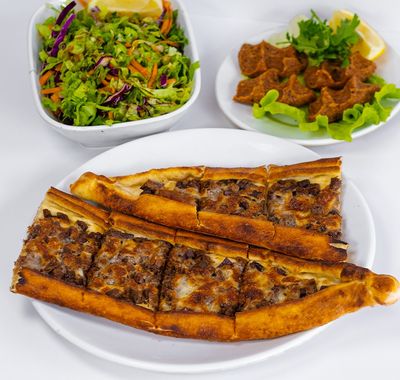Kavurmalı Kaşarlı Pide (Kapalı)