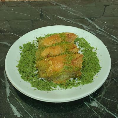 Fıstıklı Şöbiyet (3 Dilim)